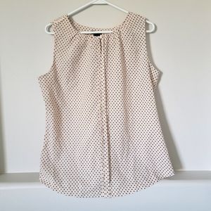 Ann Klein polka dot shell. M.